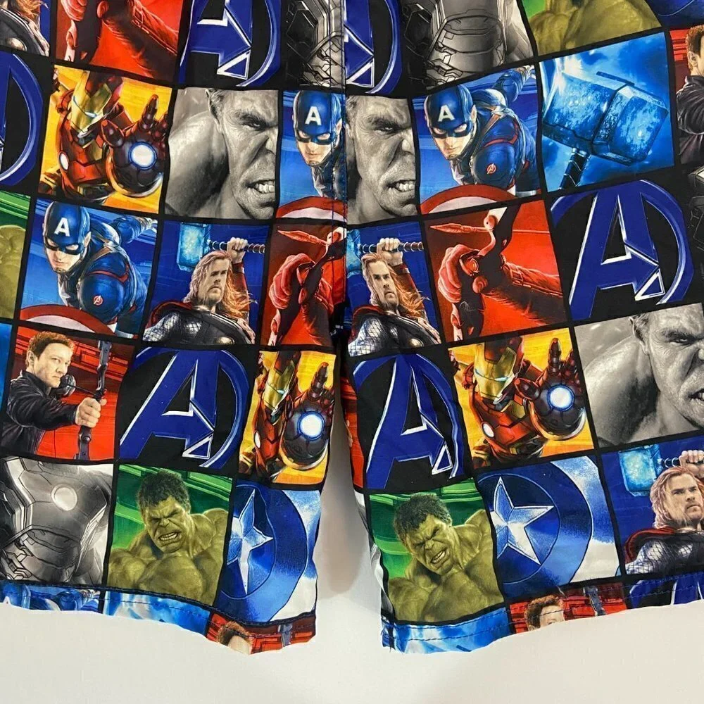 Marvel Avengers Boys Swim Trunks Youth Size L 22 in. Waist NWOT